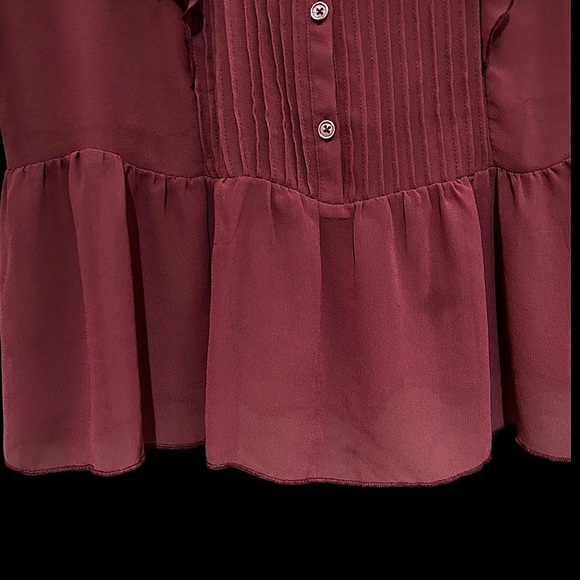 Who What Wear Sheer Tuxedo Ruffle Bib Blouse - Picture 6 of 11